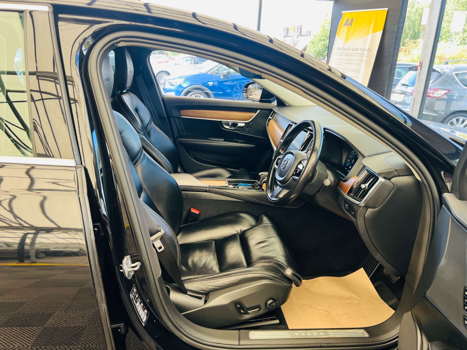 Used Volvo S90 2019 for sale - 77160641: Photo 9