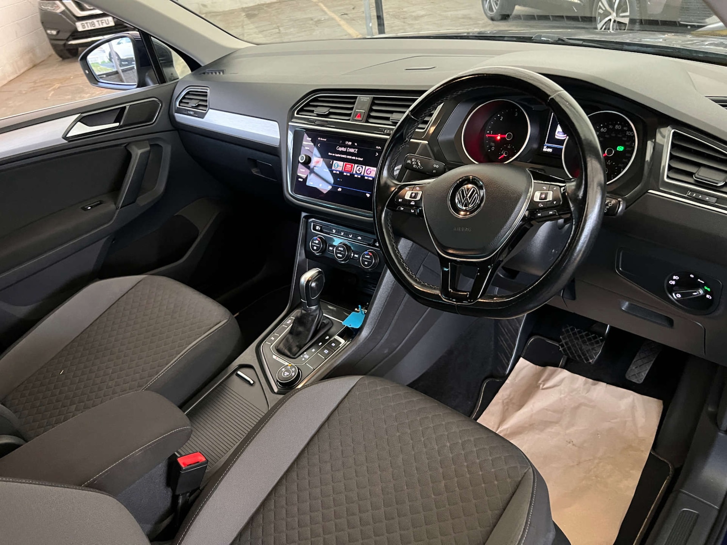 Used Volkswagen Tiguan 2018 for sale - 76483212: Photo 12