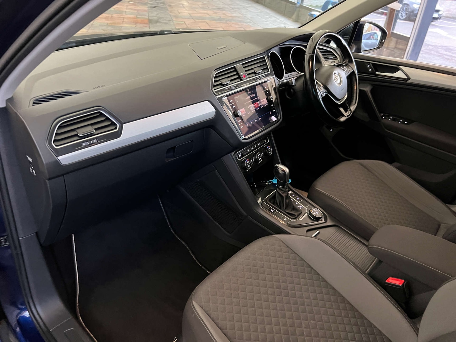 Used Volkswagen Tiguan 2018 for sale - 76483212: Photo 25