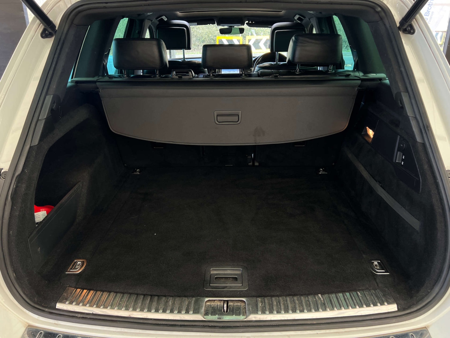 Used Volkswagen Touareg 2017 for sale - 77888843: Photo 26