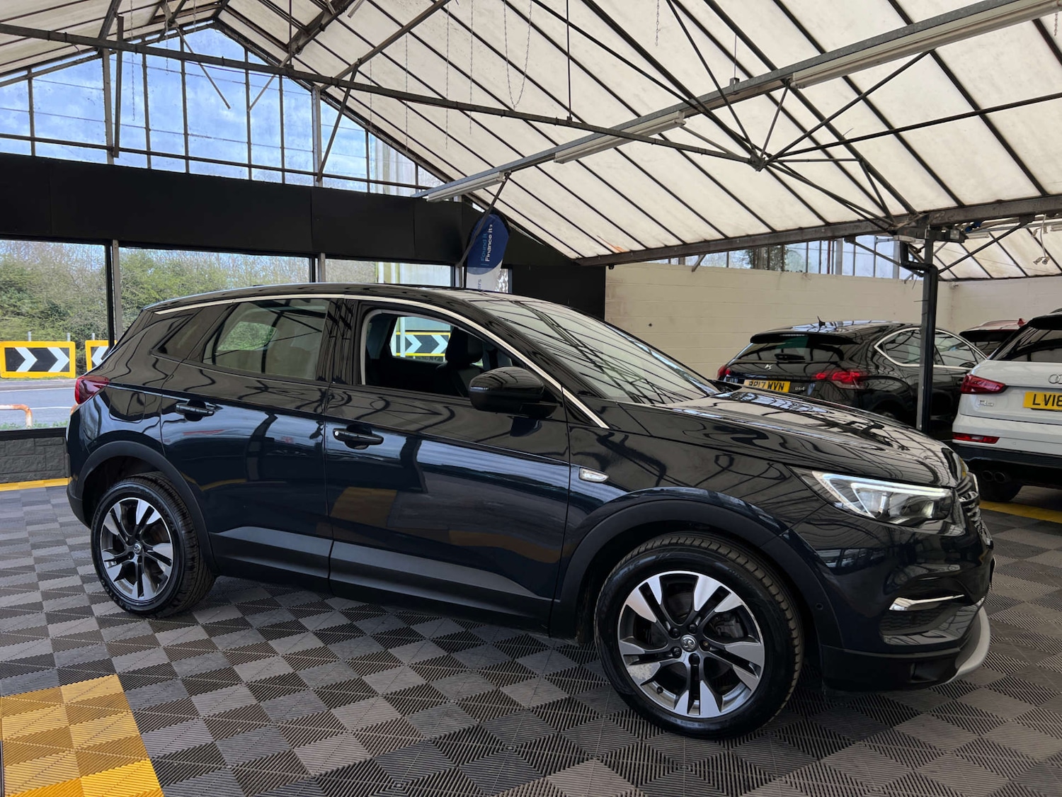 Used Vauxhall Grandland X 2019 for sale - 78032019: Photo 3