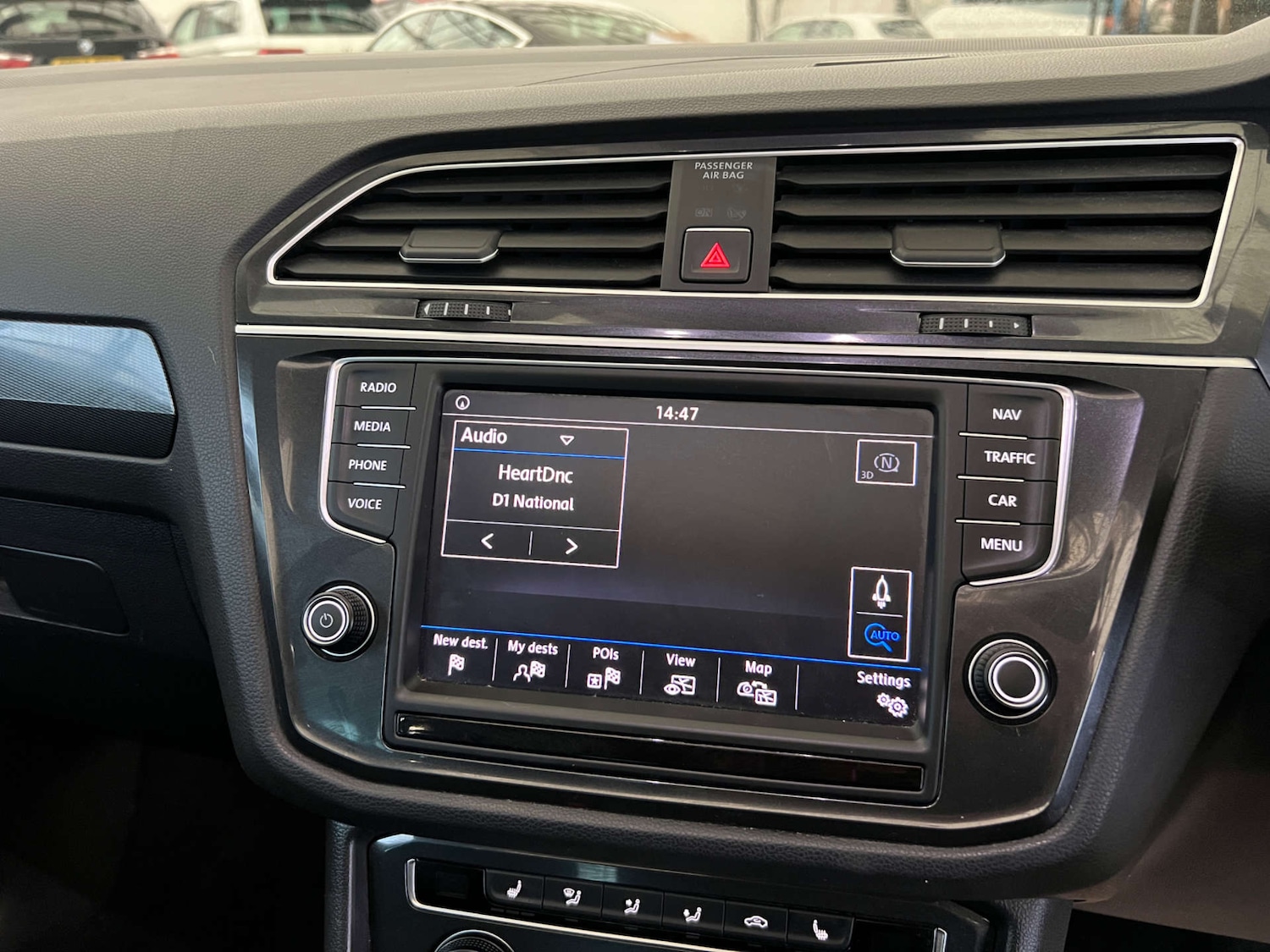 Used Volkswagen Tiguan 2016 for sale - 77038539: Photo 16