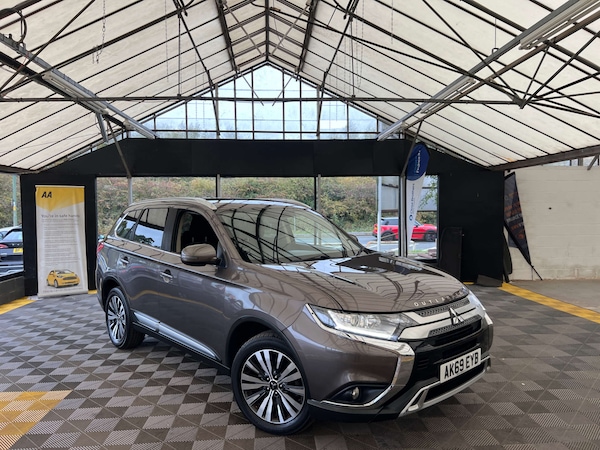 Used Mitsubishi Outlander 2019 for sale - 76231924: Photo 1