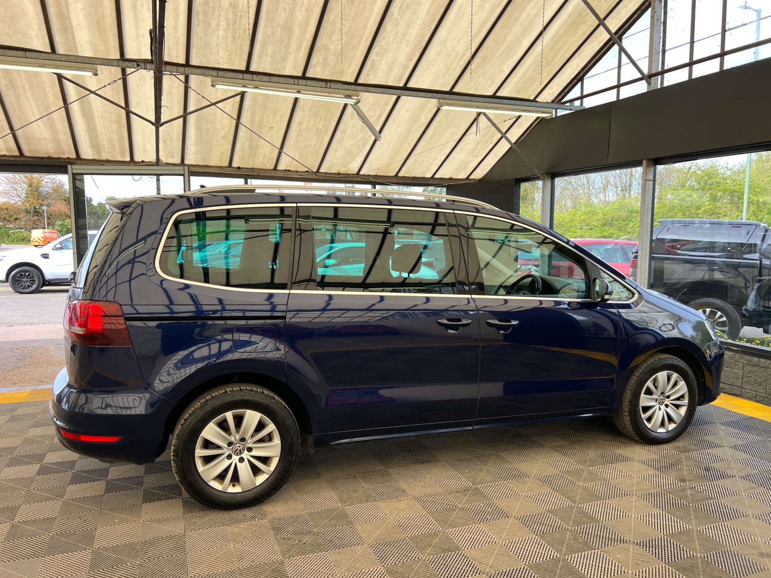 Used Volkswagen Sharan 2018 for sale - 78202484: Photo 8