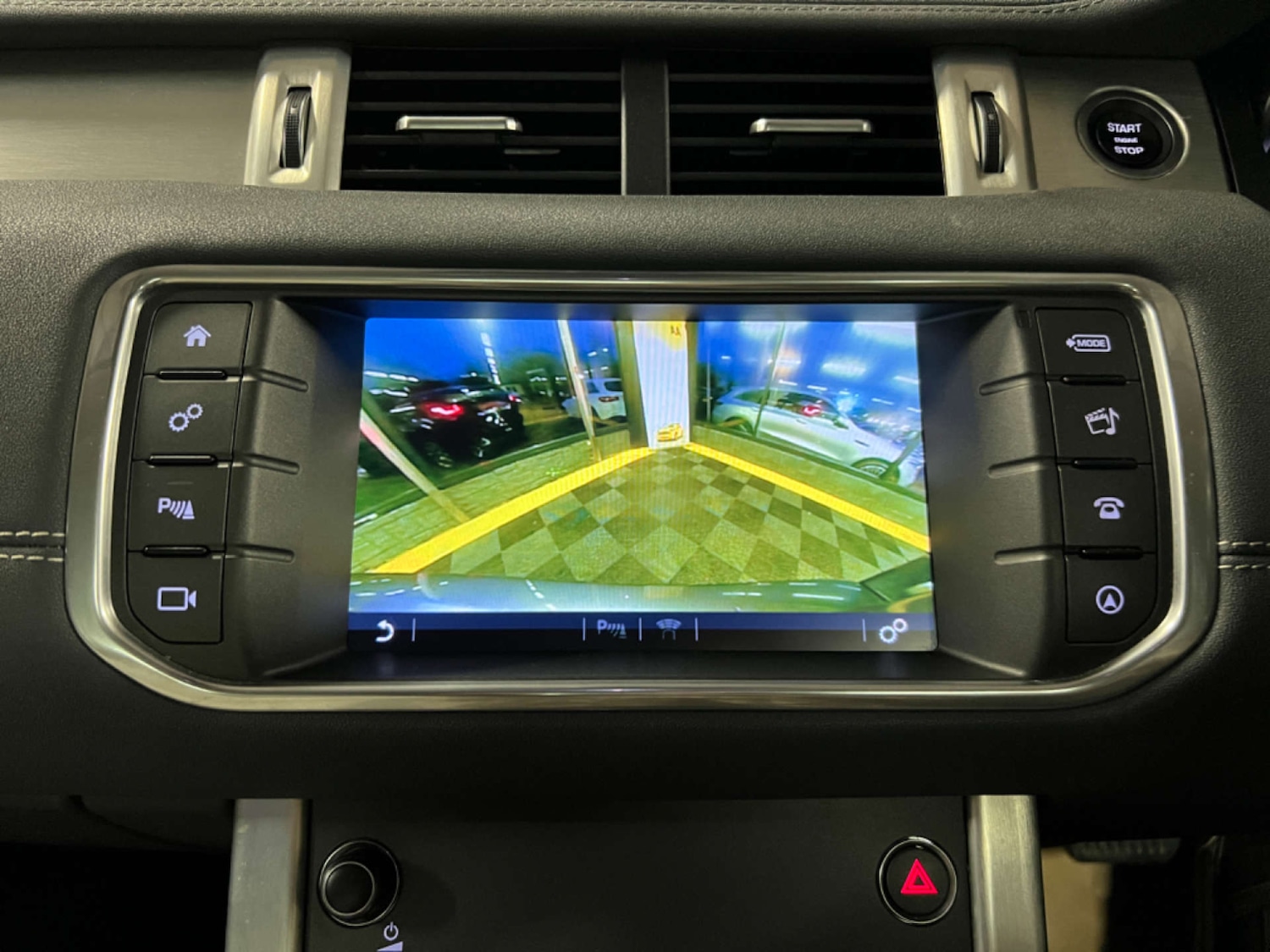 Used Land Rover Range Rover Evoque 2016 for sale - 76601181: Photo 28