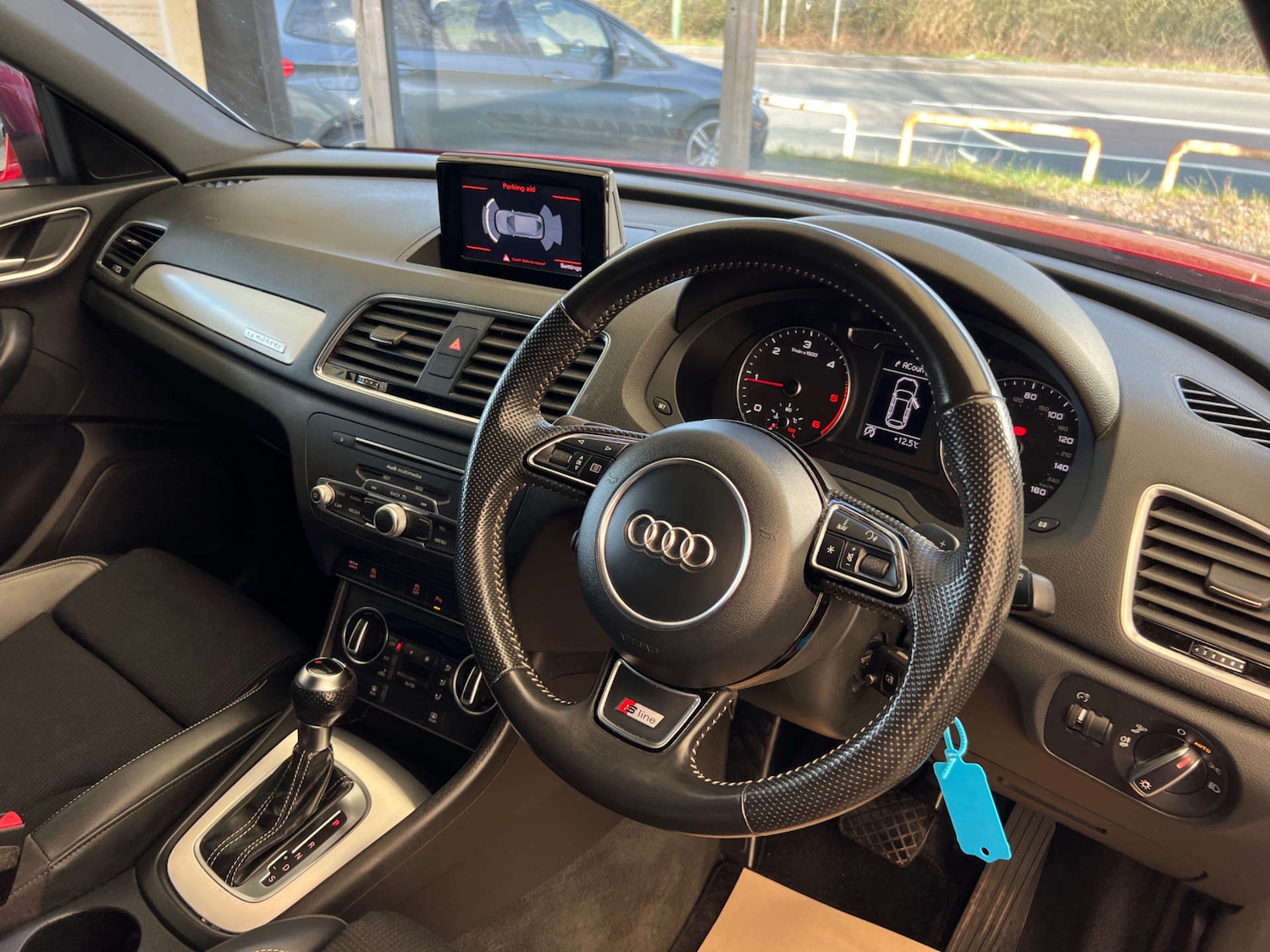 Used Audi Q3 2017 for sale - 77656591: Photo 12