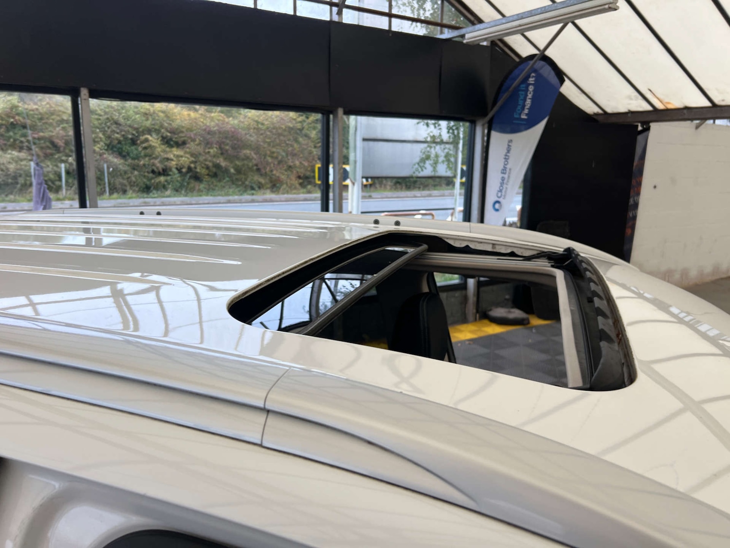 Used Mitsubishi Outlander 2017 for sale - 76449782: Photo 10