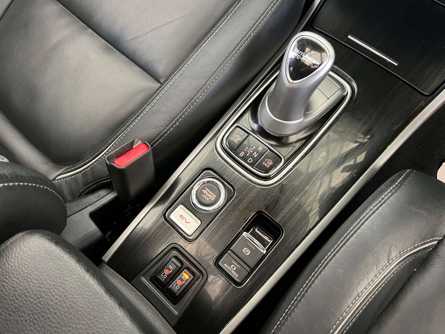 Used Mitsubishi Outlander 2017 for sale - 76449782: Photo 12