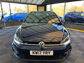 Used Volkswagen Golf 2017 for sale - 76206199: Photo 4