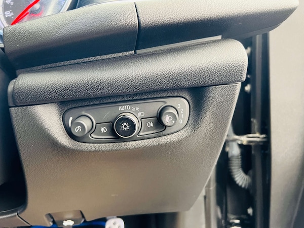 Used Vauxhall Insignia 2018 for sale - 76089417: Photo 15