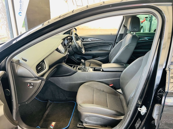 Used Vauxhall Insignia 2018 for sale - 76089417: Photo 25