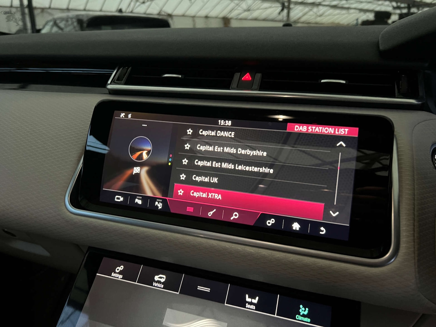 Used Land Rover Range Rover Velar 2018 for sale - 77053562: Photo 22