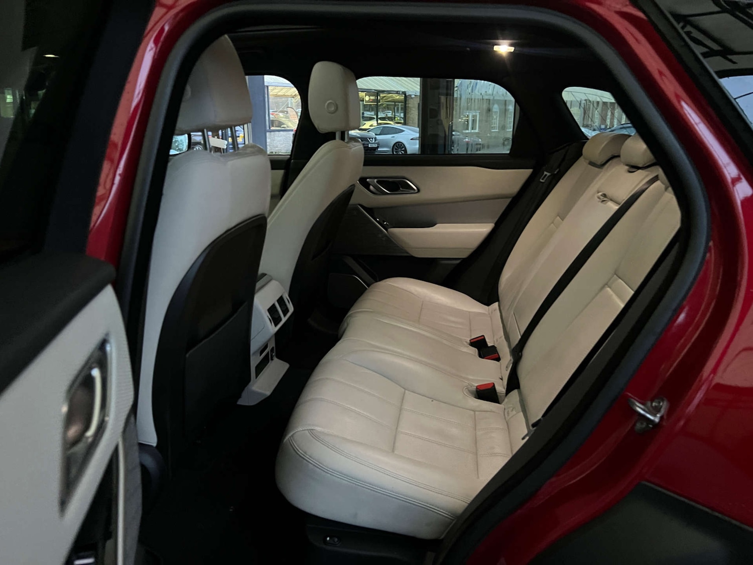 Used Land Rover Range Rover Velar 2018 for sale - 77053562: Photo 31