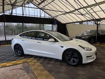 Used Tesla Model 3 2021 for sale - 77335737: Photo