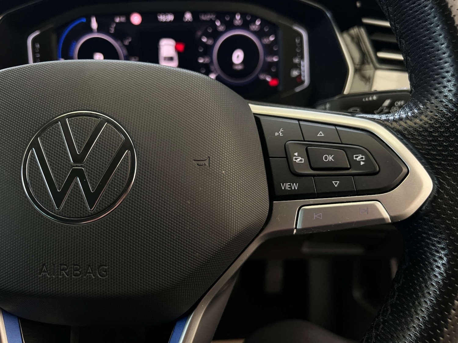 Used Volkswagen Passat 2020 for sale - 77872465: Photo 16