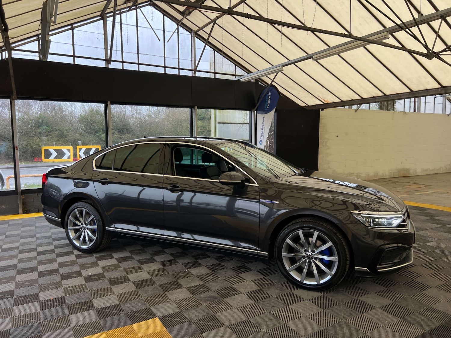 Used Volkswagen Passat 2020 for sale - 77872465: Photo 3