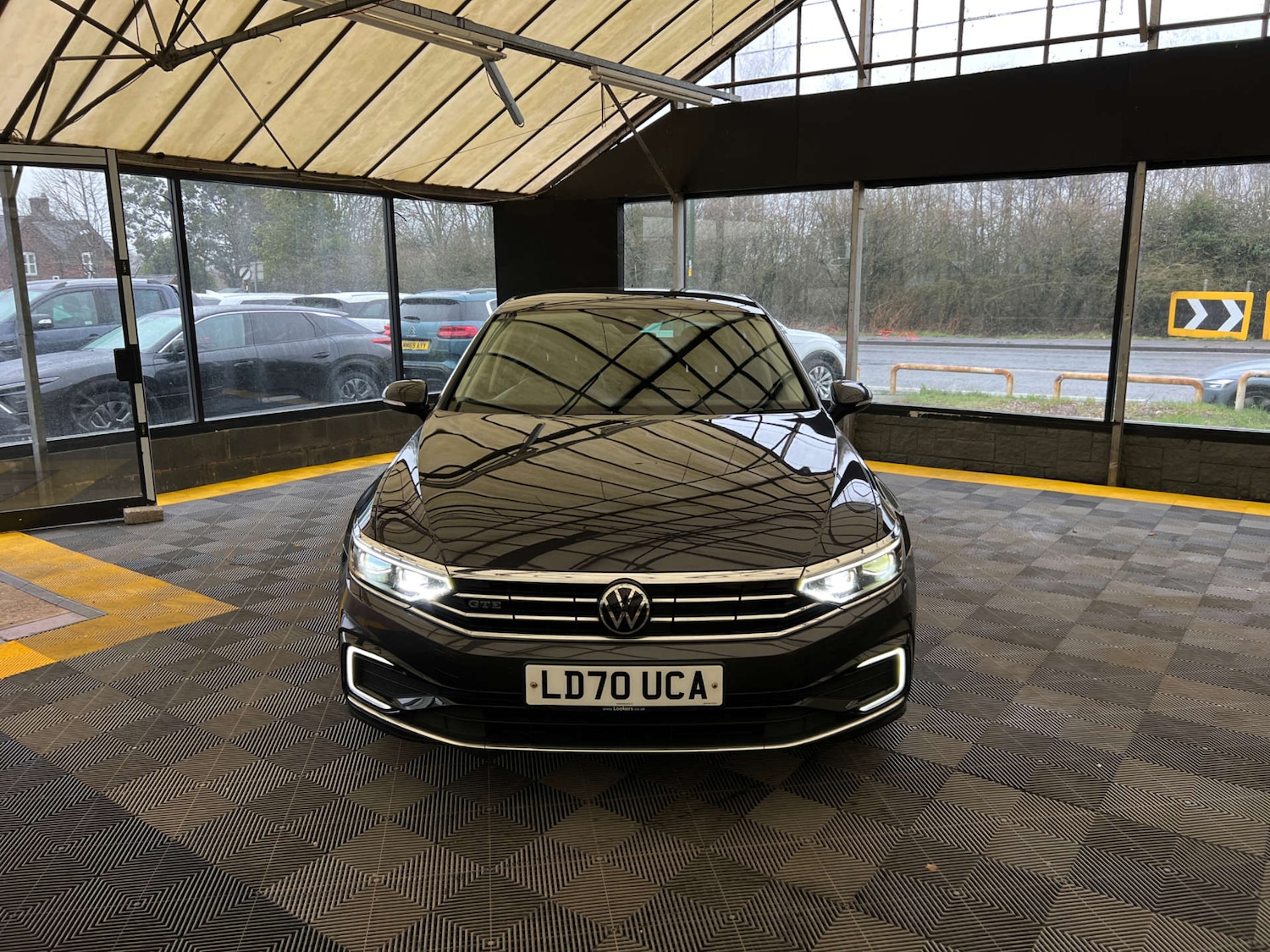 Used Volkswagen Passat 2020 for sale - 77872465: Photo 4