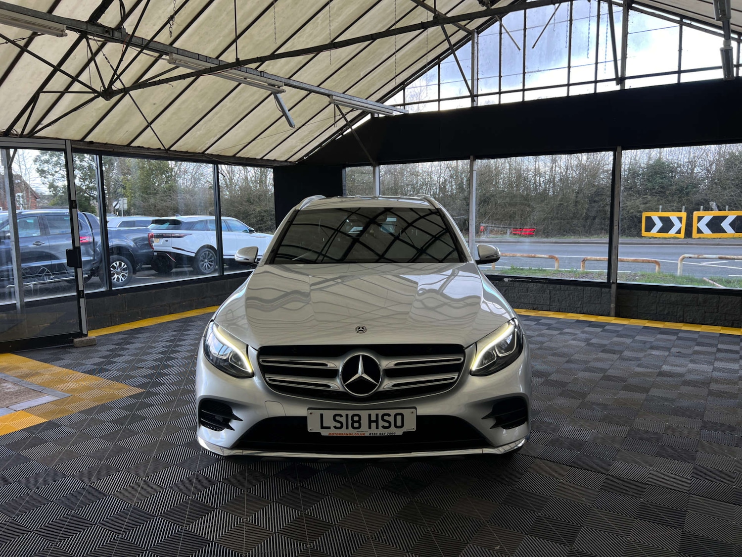 Used Mercedes-Benz GLC 2018 for sale - 77888858: Photo 4