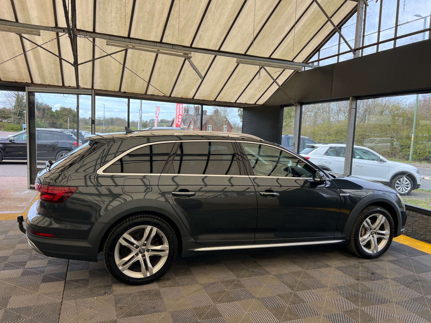 Used Audi A4 Allroad 2018 for sale - 78143873: Photo 9