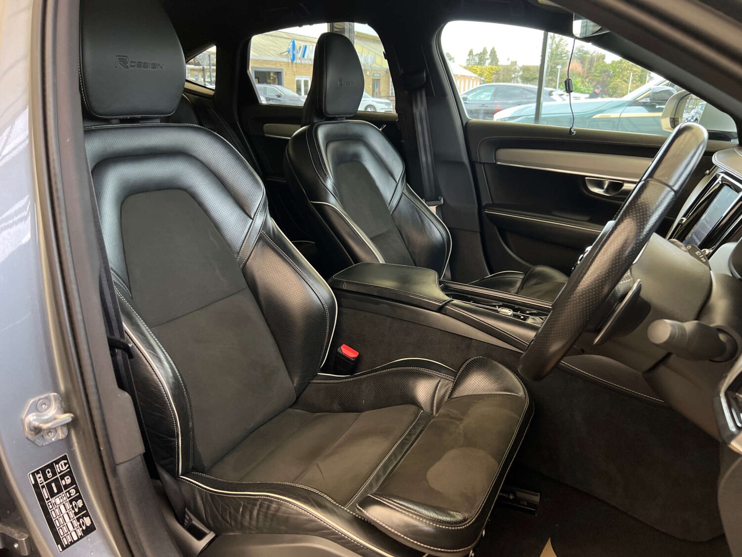 Used Volvo S90 2018 for sale - 78106695: Photo 11