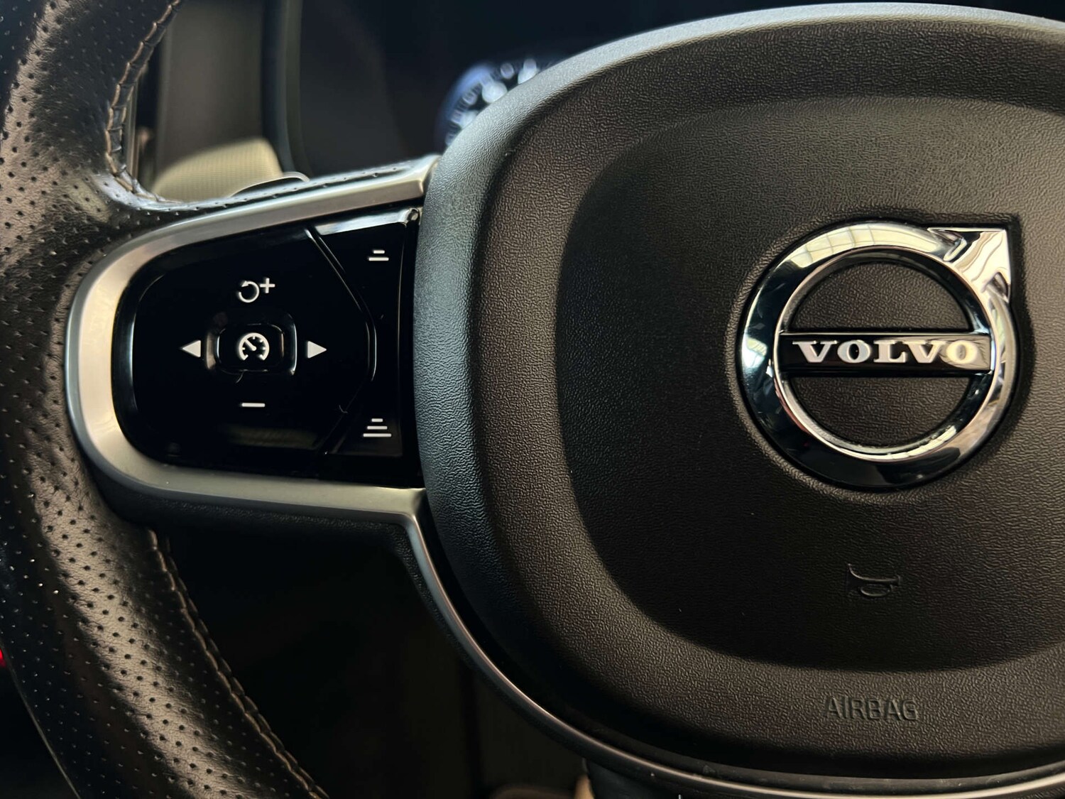 Used Volvo S90 2018 for sale - 78106695: Photo 15