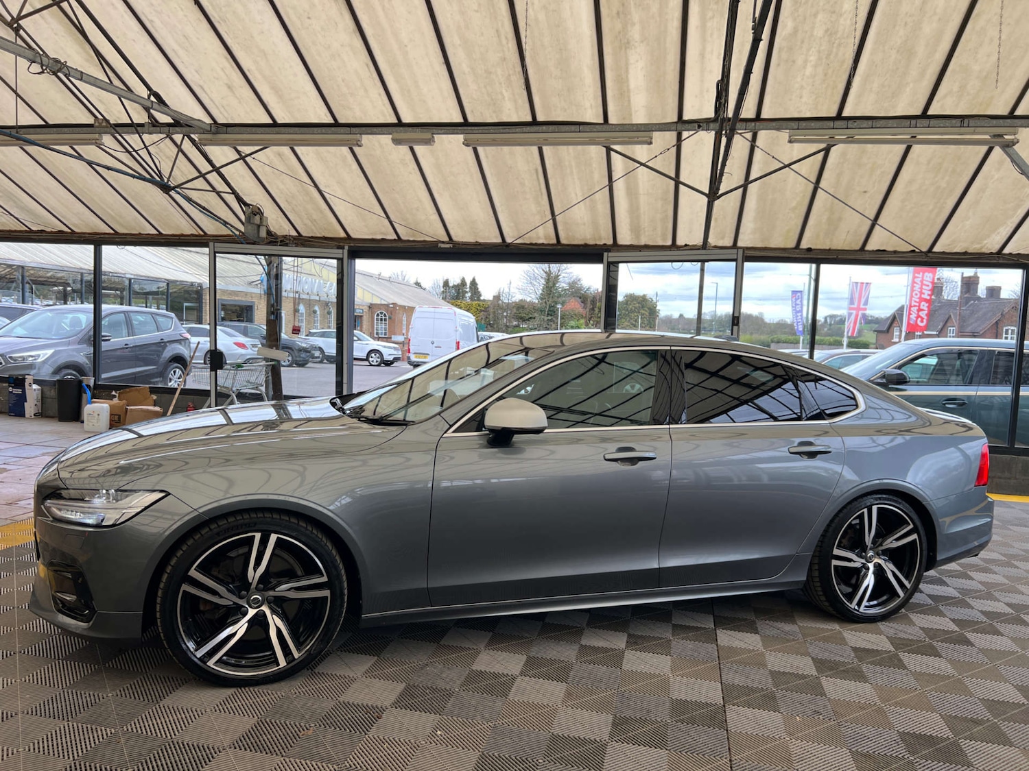 Used Volvo S90 2018 for sale - 78106695: Photo 5