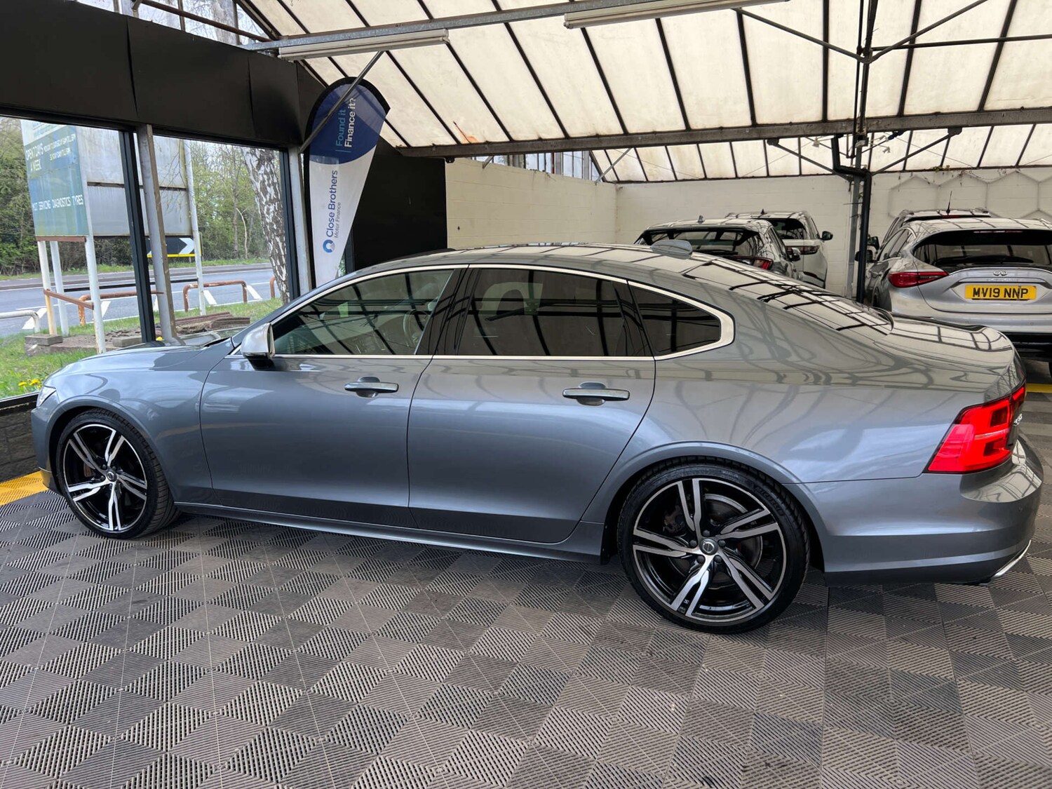Used Volvo S90 2018 for sale - 78106695: Photo 7