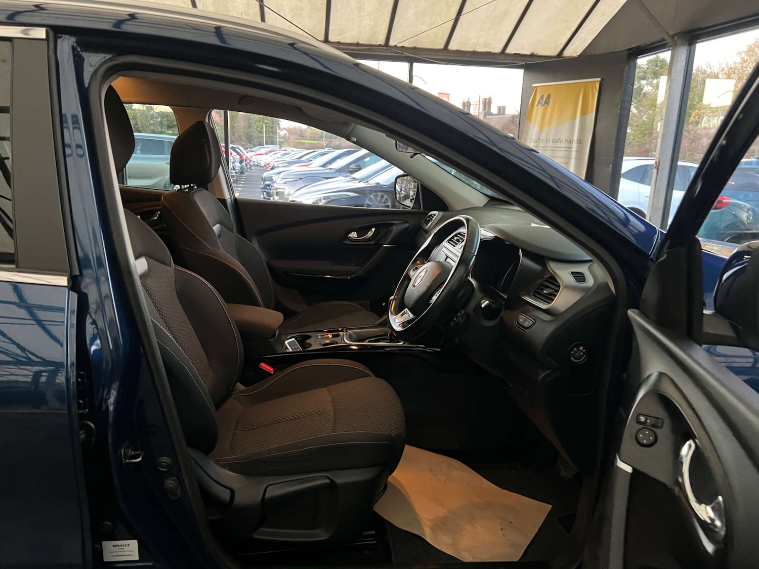 Used Renault Kadjar 2017 for sale - 76642956: Photo 9