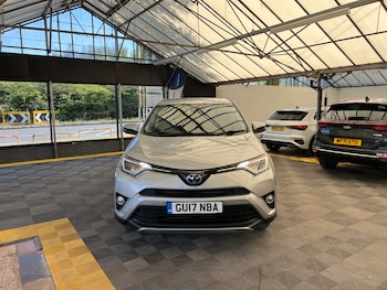 Used Toyota RAV4 2017 for sale - 79407334: Photo