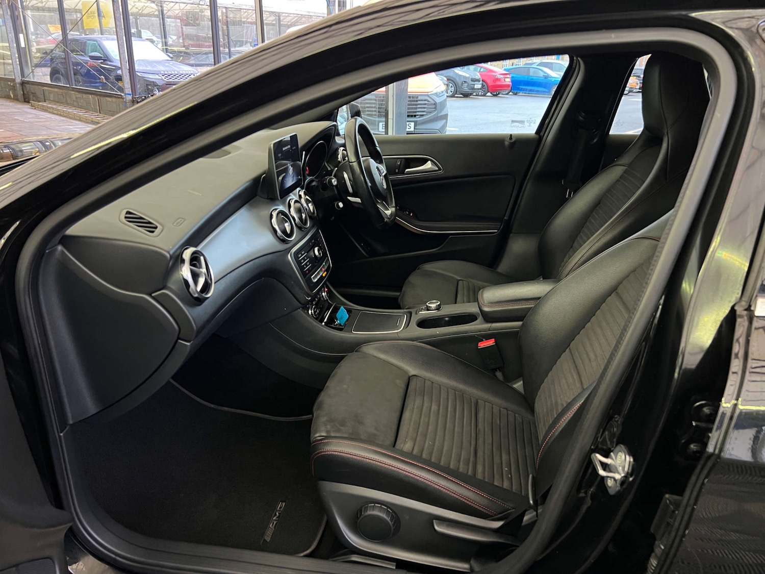 Used Mercedes-Benz GLA 2018 for sale - 77282429: Photo 24