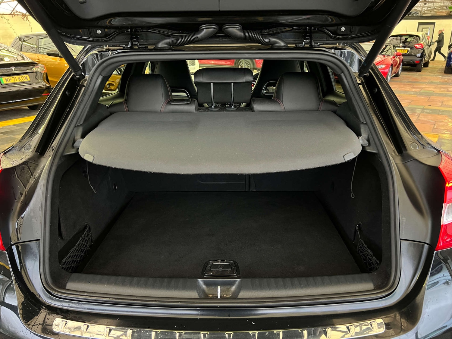 Used Mercedes-Benz GLA 2018 for sale - 77282429: Photo 28