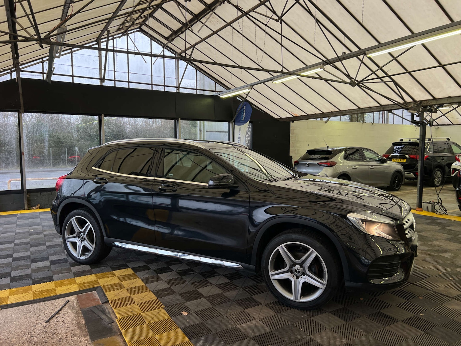 Used Mercedes-Benz GLA 2018 for sale - 77282429: Photo 3
