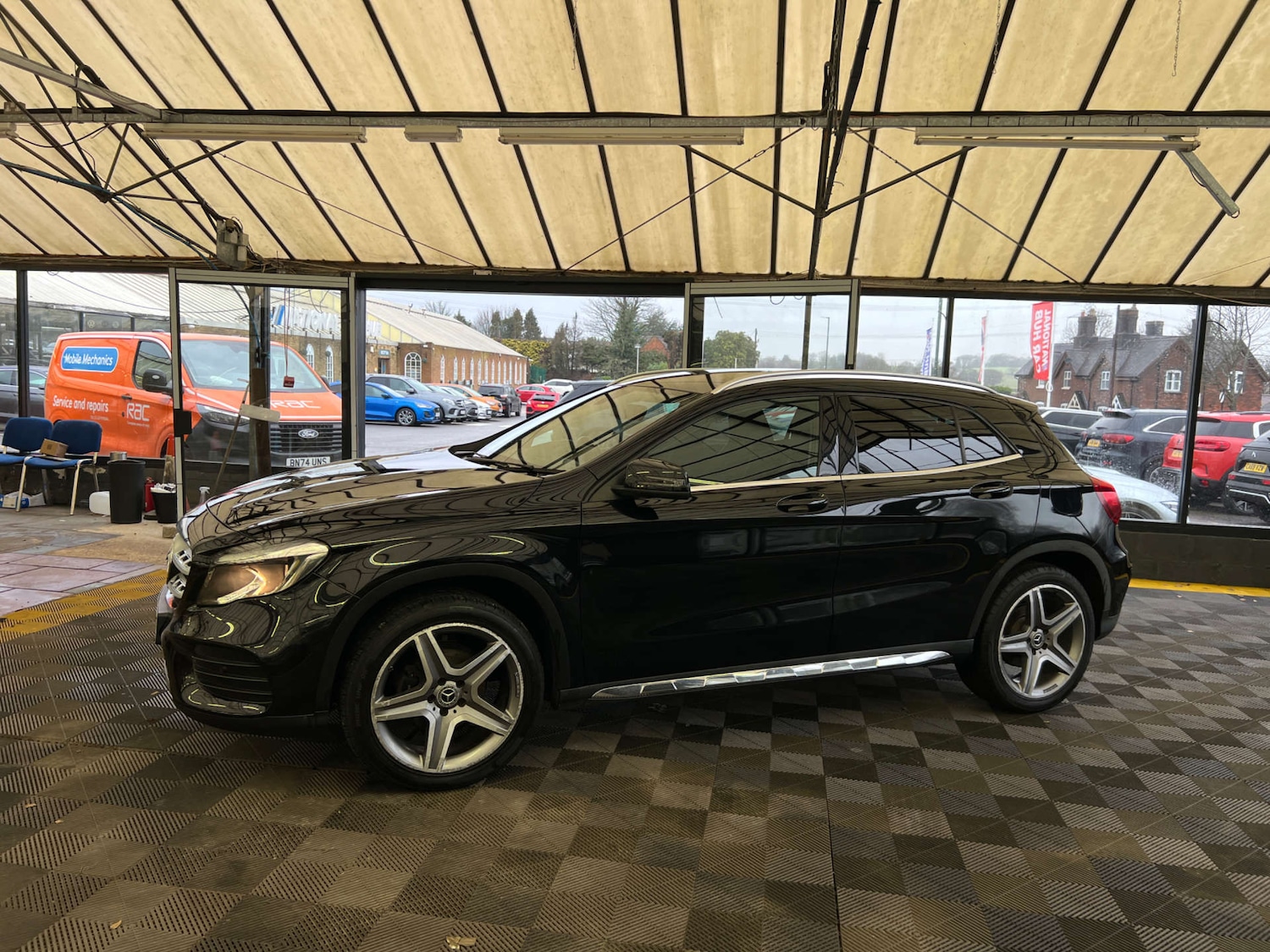 Used Mercedes-Benz GLA 2018 for sale - 77282429: Photo 5