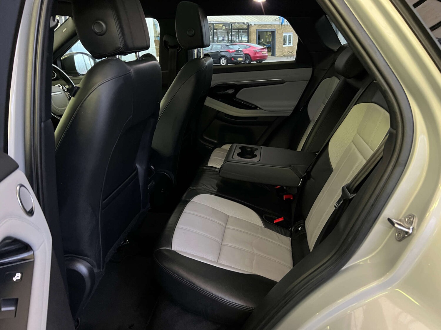 Used Land Rover Range Rover Evoque 2019 for sale - 77370967: Photo 28