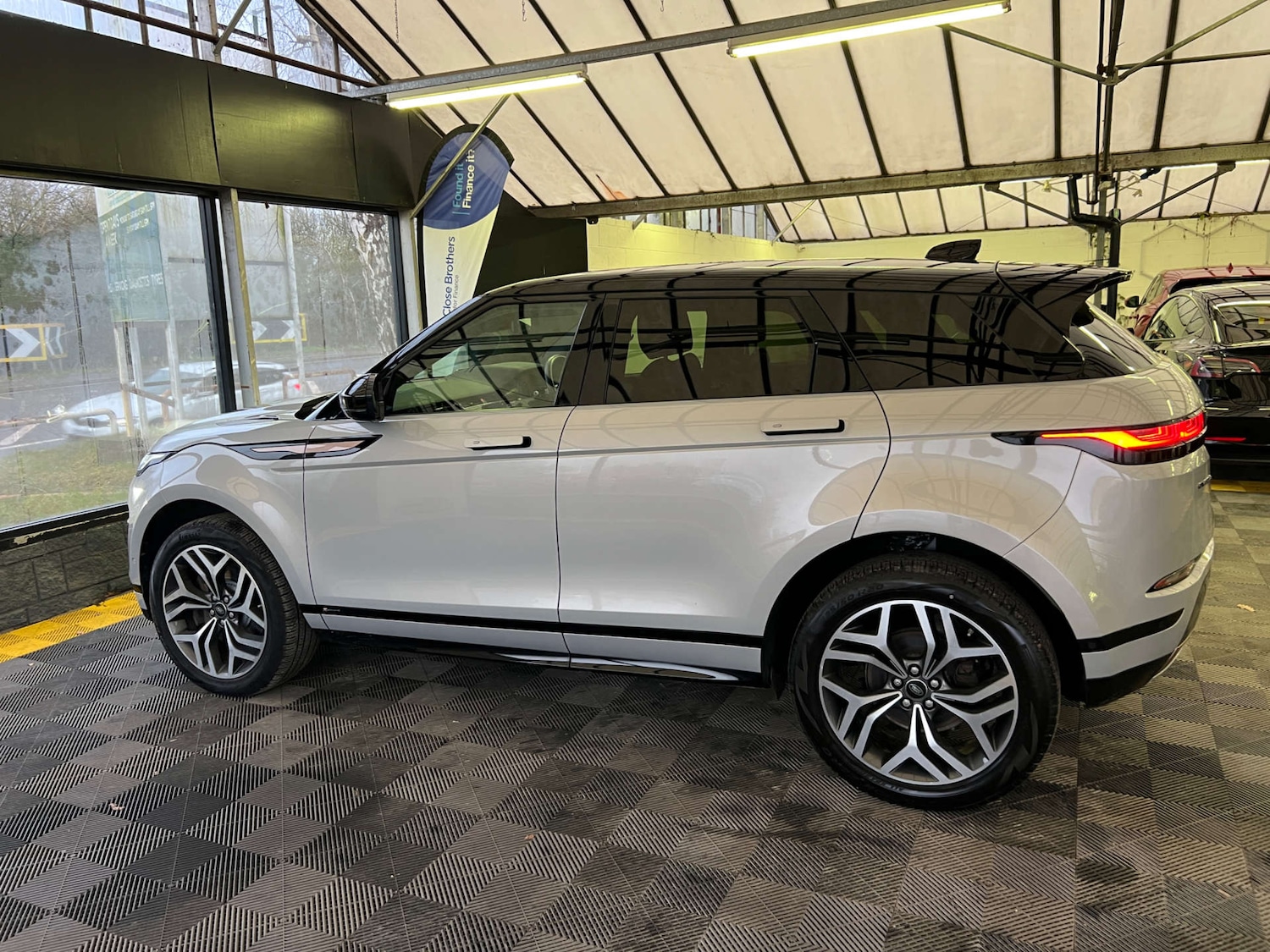 Used Land Rover Range Rover Evoque 2019 for sale - 77370967: Photo 7