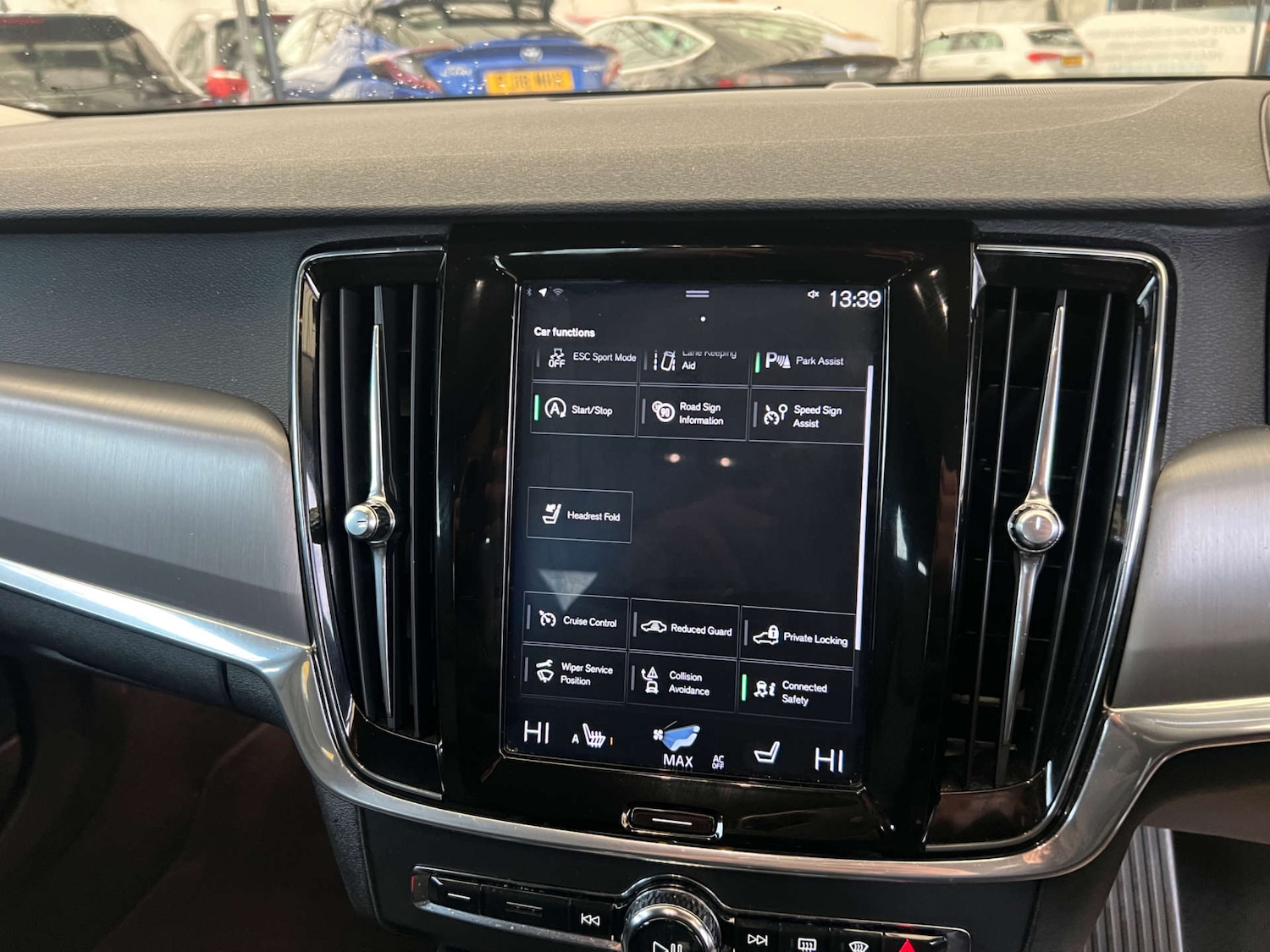 Used Volvo S90 2018 for sale - 77038537: Photo 19