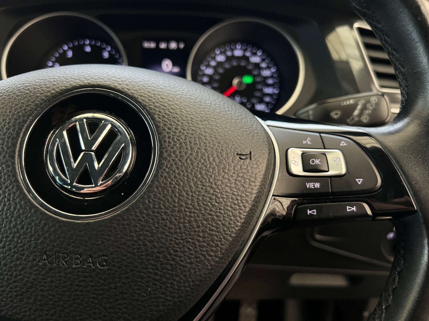 Used Volkswagen Tiguan 2019 for sale - 77802758: Photo 15