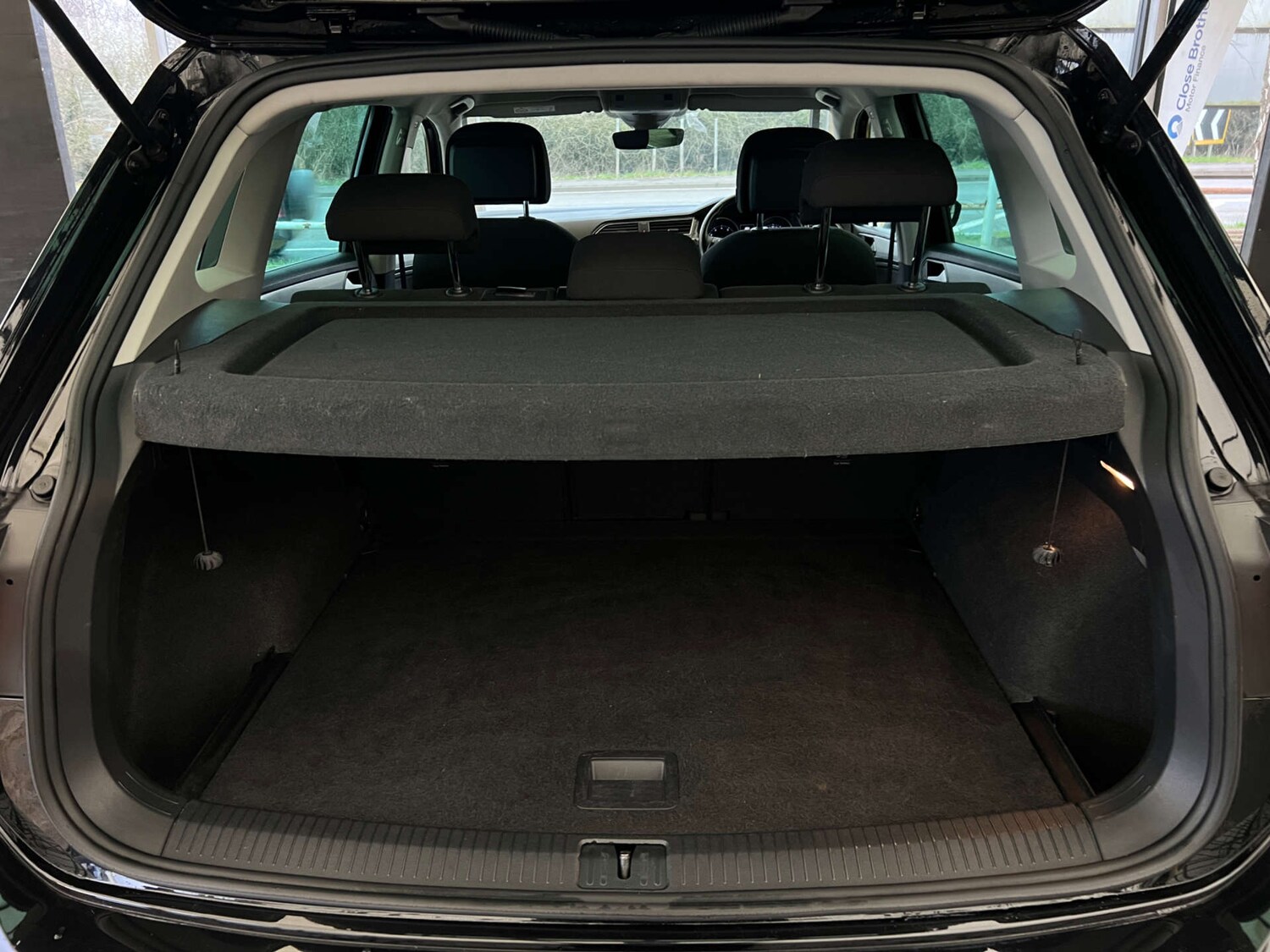 Used Volkswagen Tiguan 2019 for sale - 77802758: Photo 25