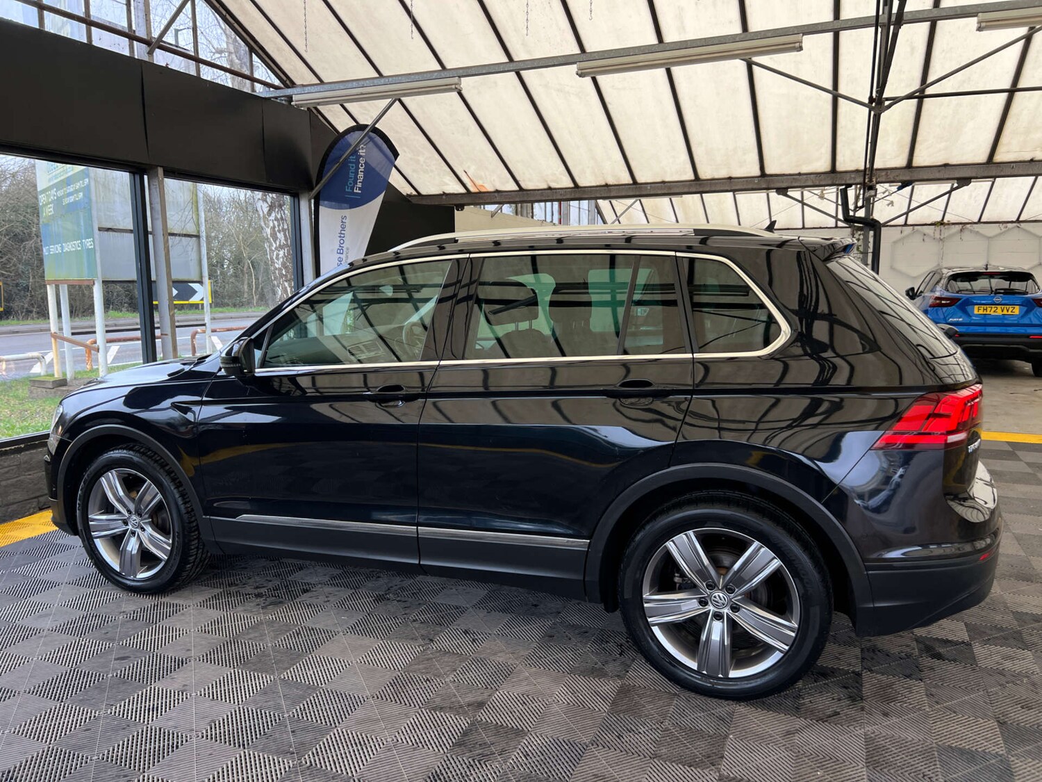 Used Volkswagen Tiguan 2019 for sale - 77802758: Photo 7
