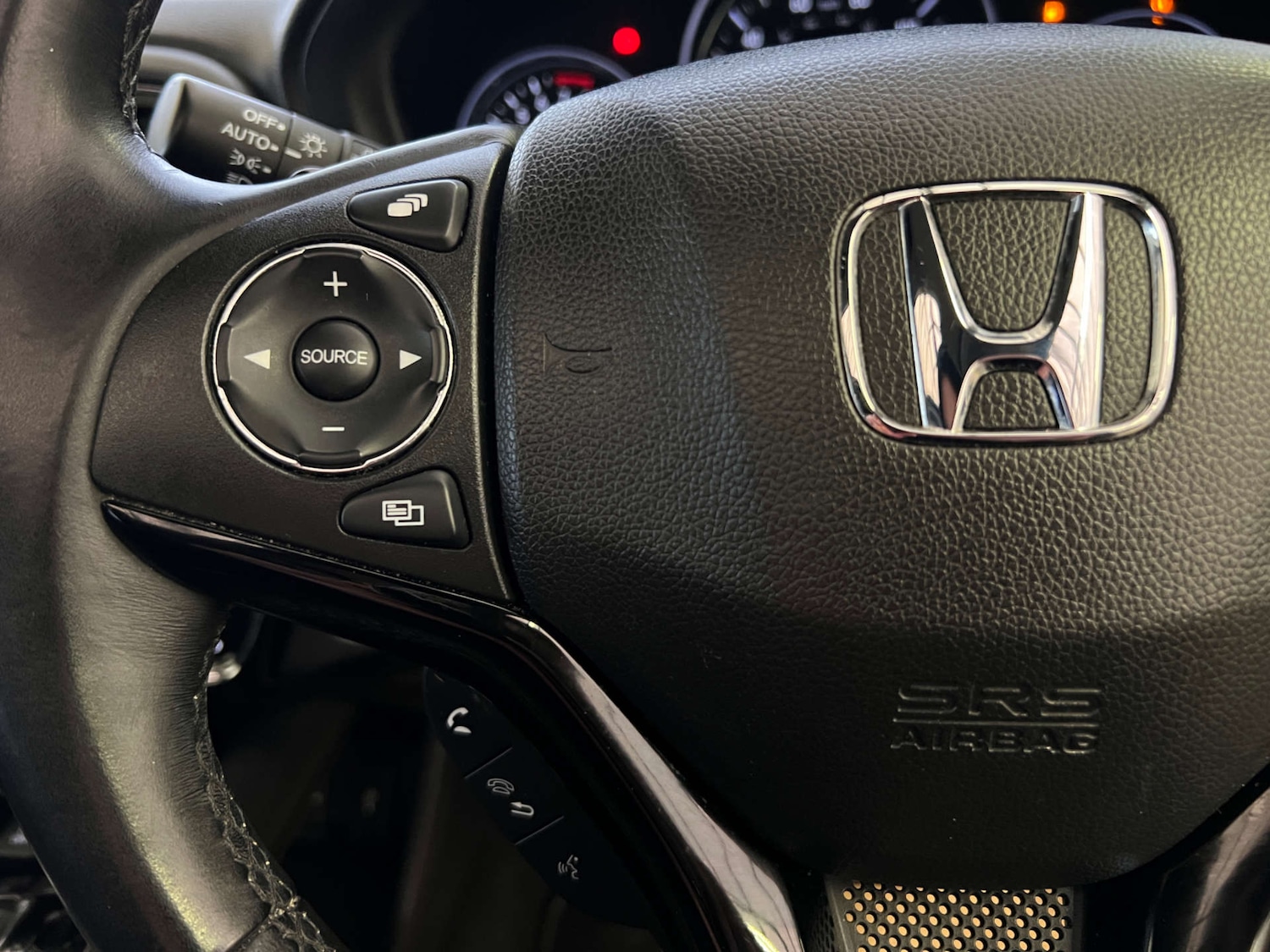 Used Honda HR-V 2017 for sale - 77431871: Photo 12