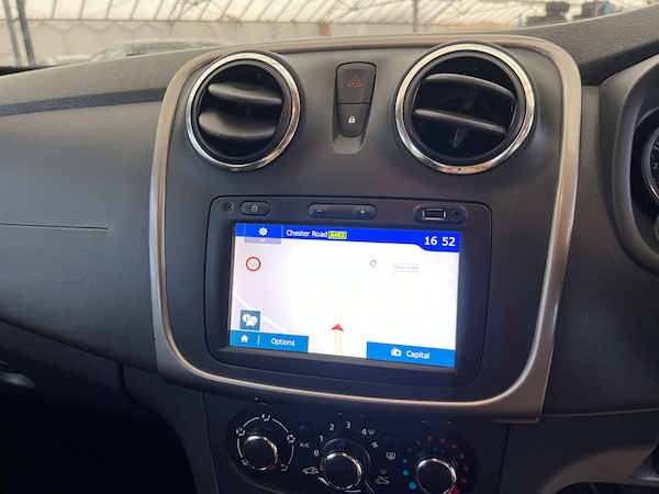 Used Dacia Sandero Stepway 2016 for sale - 76287453: Photo 18