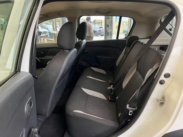 Used Dacia Sandero Stepway 2016 for sale - 76287453: Photo 23