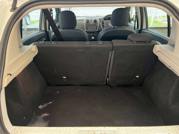 Used Dacia Sandero Stepway 2016 for sale - 76287453: Photo 25