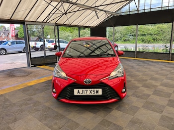 Used Toyota Yaris 2017 for sale - 78593465: Photo