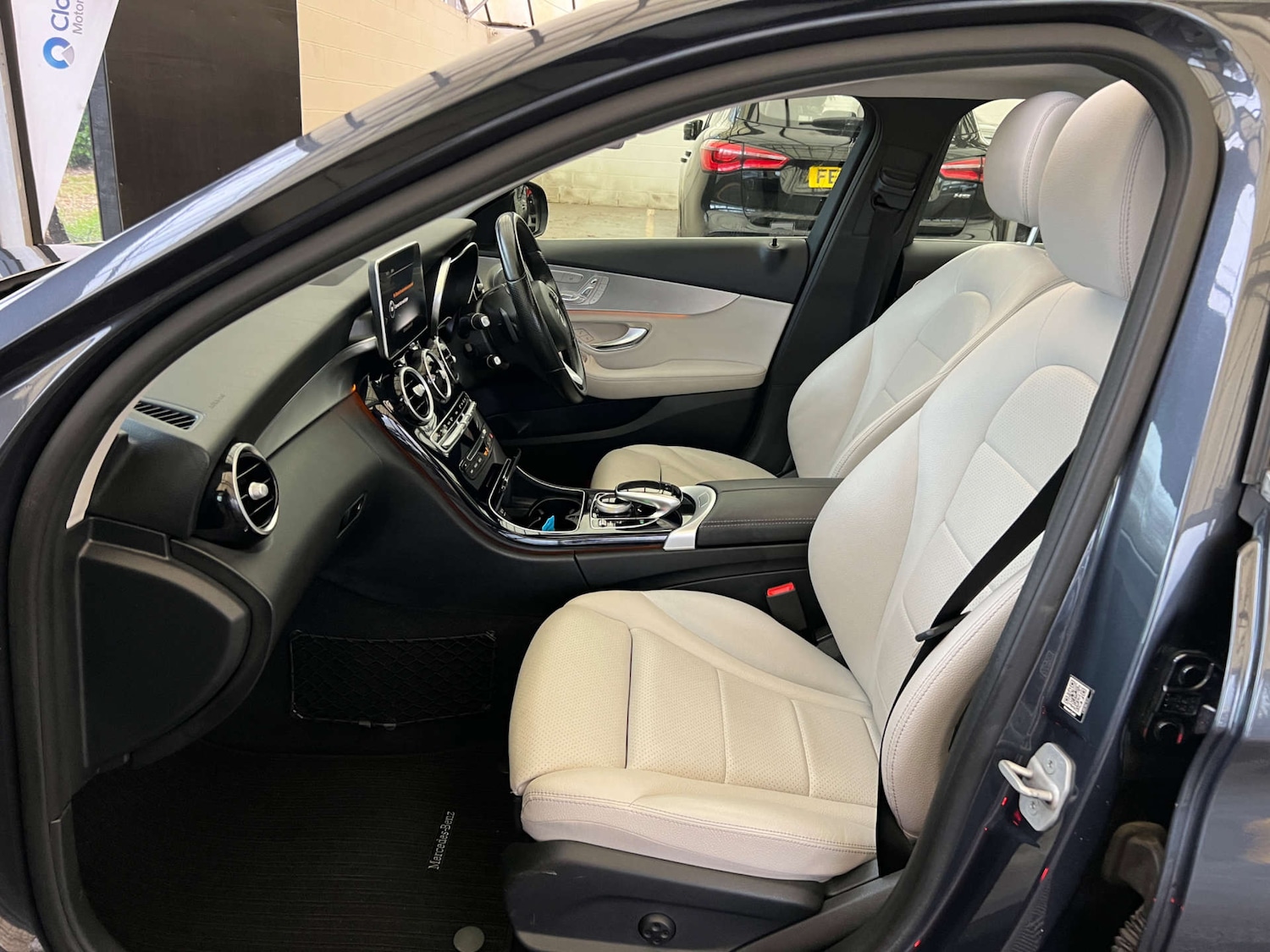 Used Mercedes-Benz C Class 2016 for sale - 77610604: Photo 26