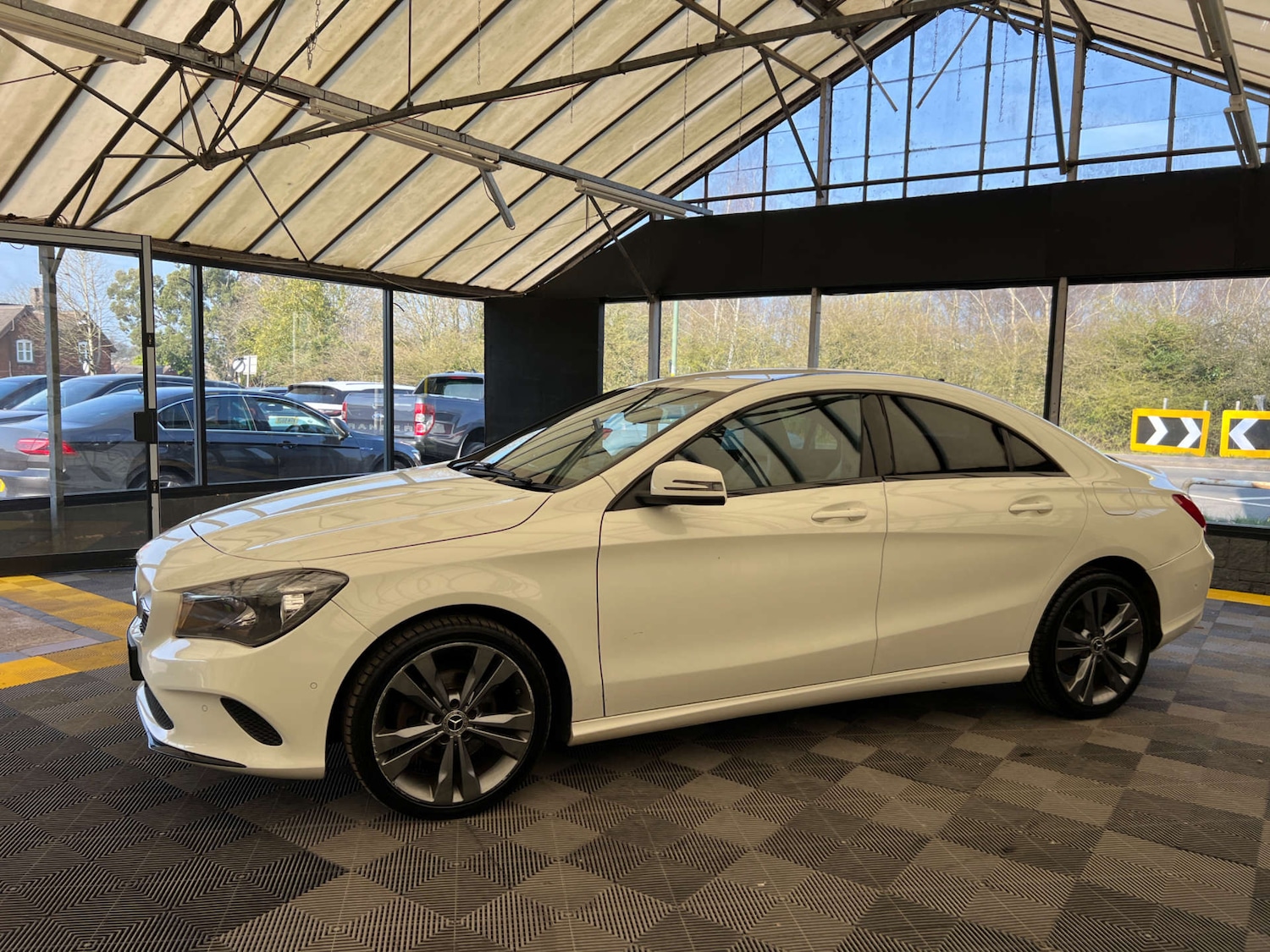 Used Mercedes-Benz CLA 2017 for sale - 78213081: Photo 3