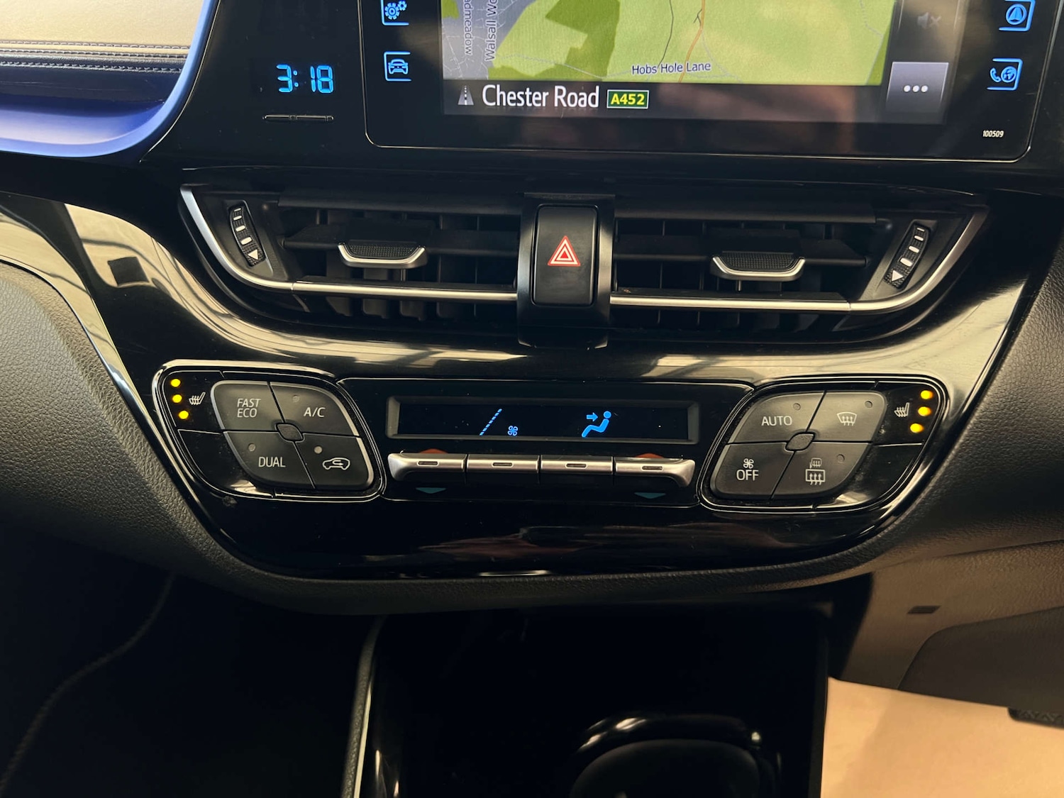 Used Toyota C-HR 2018 for sale - 78202483: Photo 19