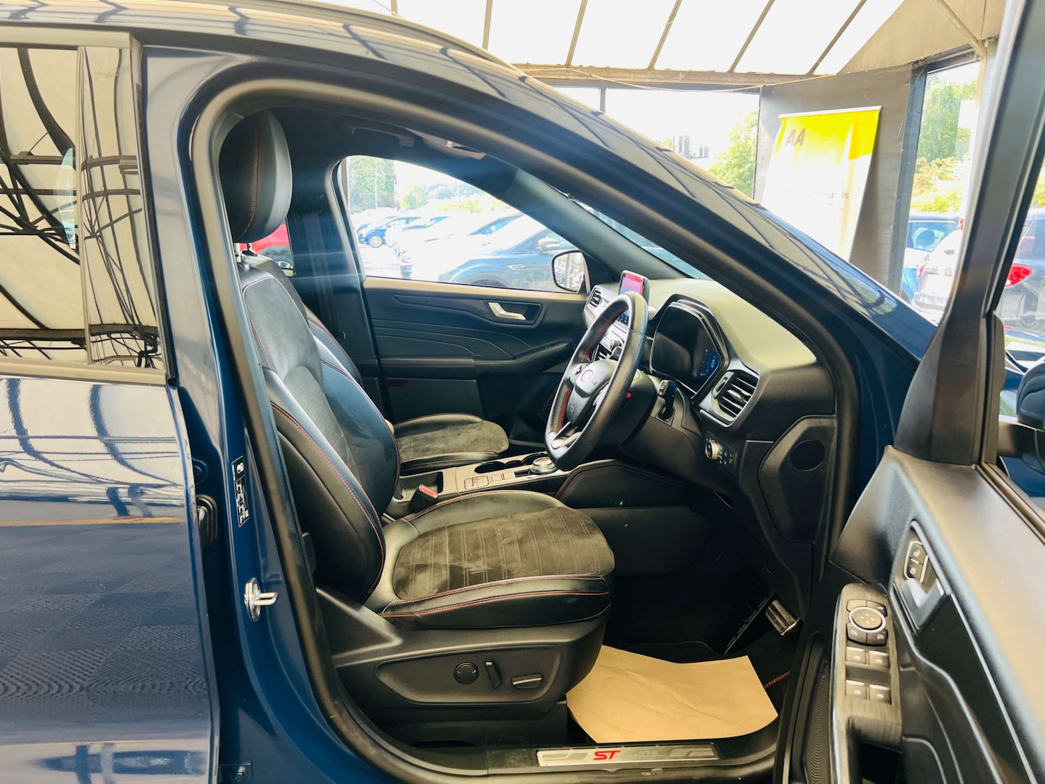 Used Ford Kuga 2023 for sale - 76477440: Photo 9