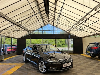 Used Skoda Superb 2018 for sale - 78333298: Photo