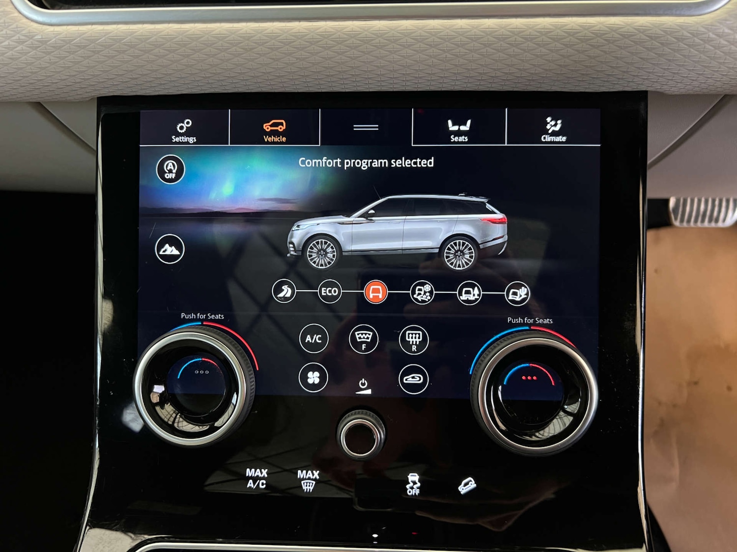 Used Land Rover Range Rover Velar 2019 for sale - 77393358: Photo 26